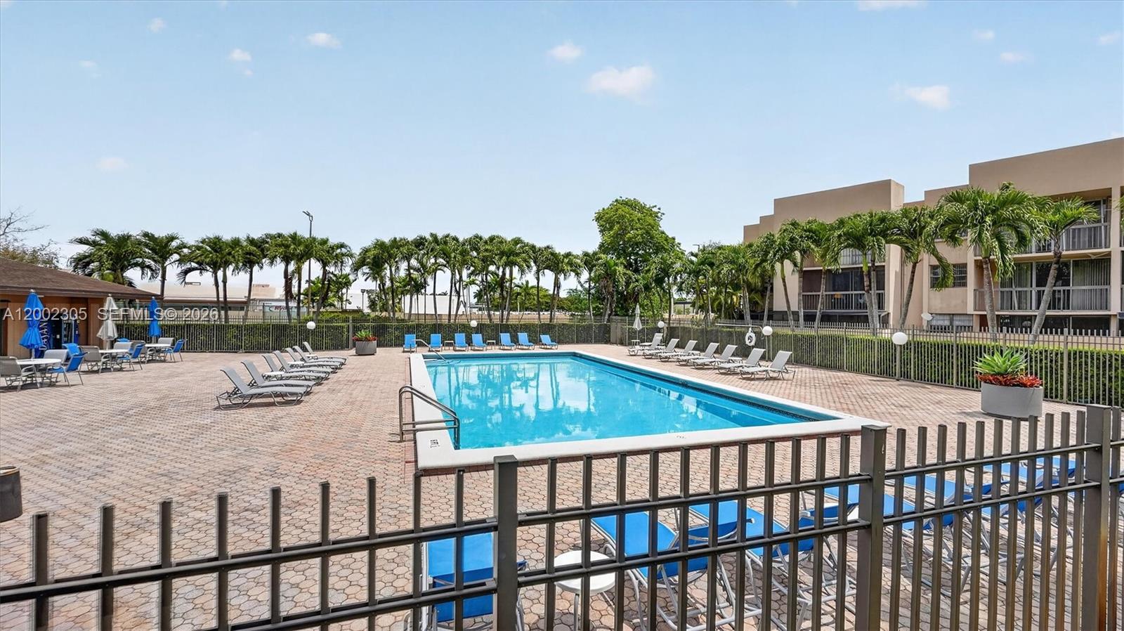 THE GARDENS OF KENDALL CO - Residential