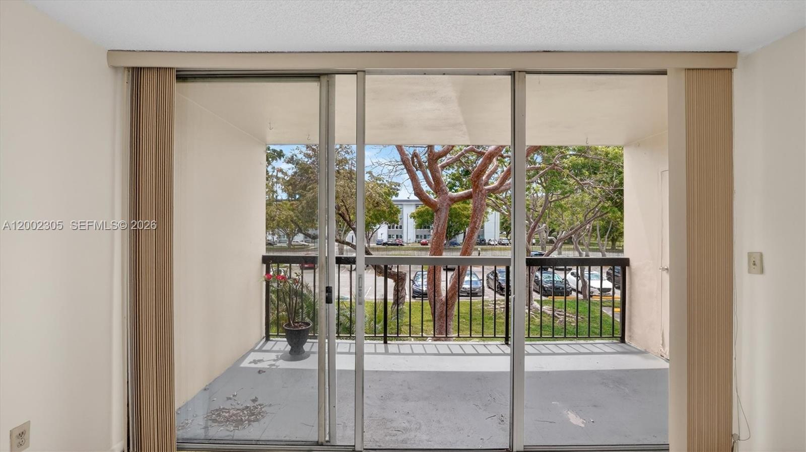 THE GARDENS OF KENDALL CO - Residential