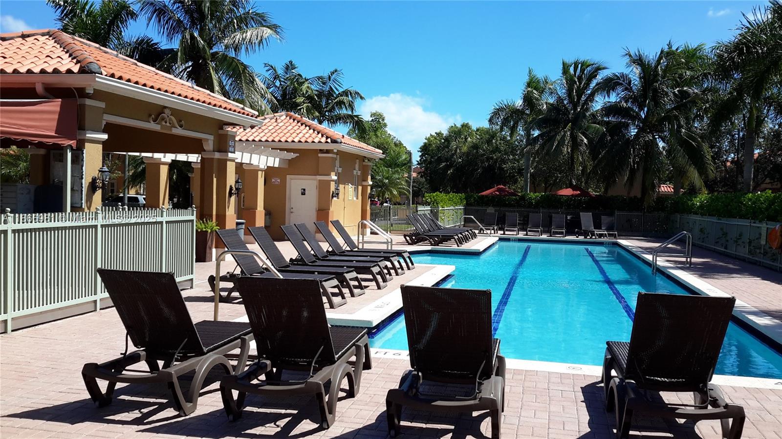 VILLA VIZCAYA CONDO - Residential Lease