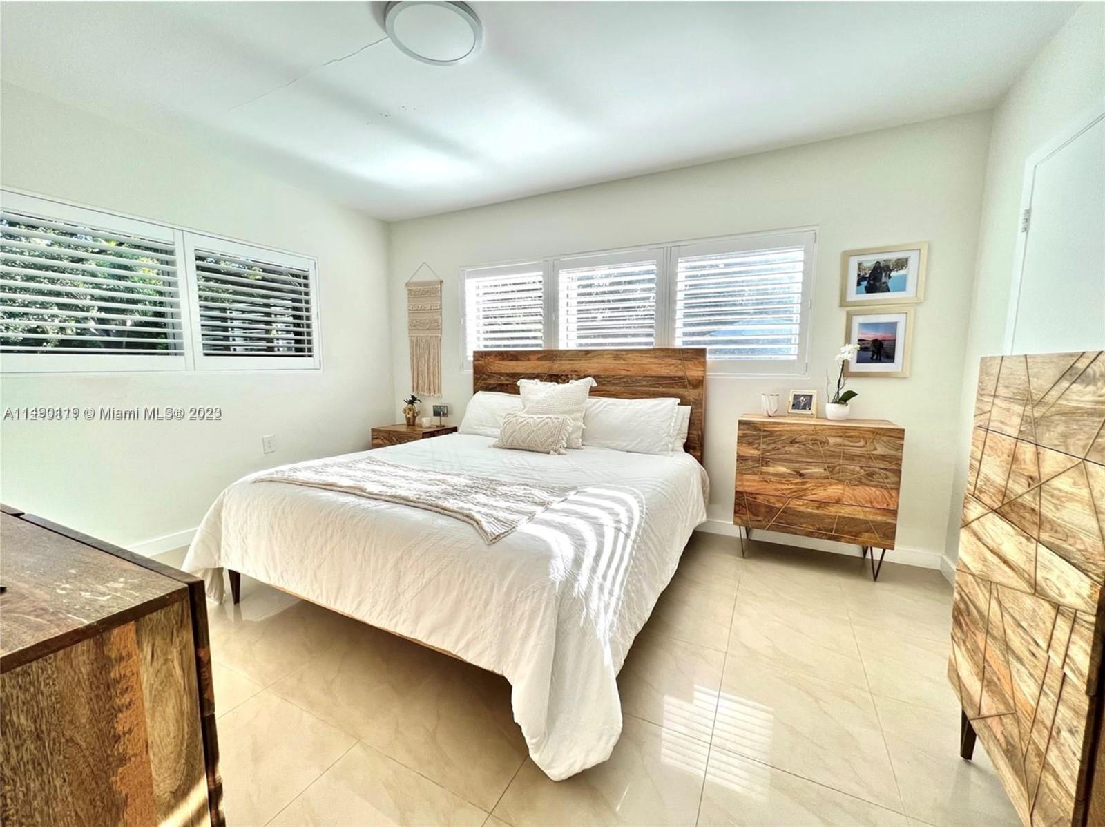 HALLMARK HGHTS ESTATES 1S - Residential