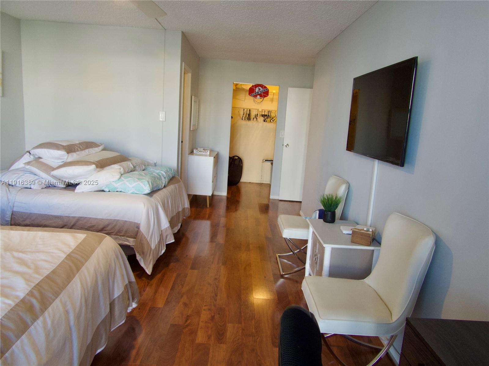 OCEANVIEW PARK CONDO - Residential