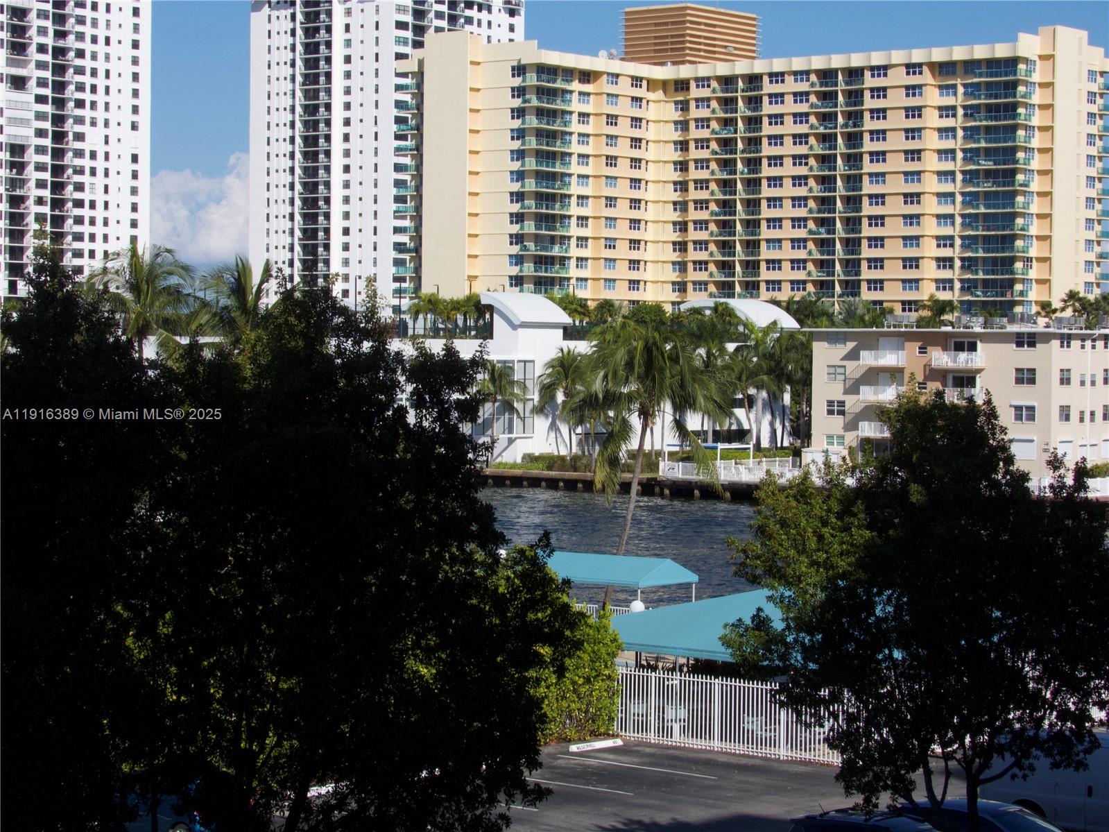 OCEANVIEW PARK CONDO - Residential