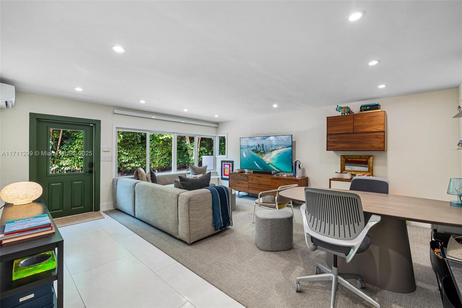 CORAL GABLES RIVIERA SEC - Residential