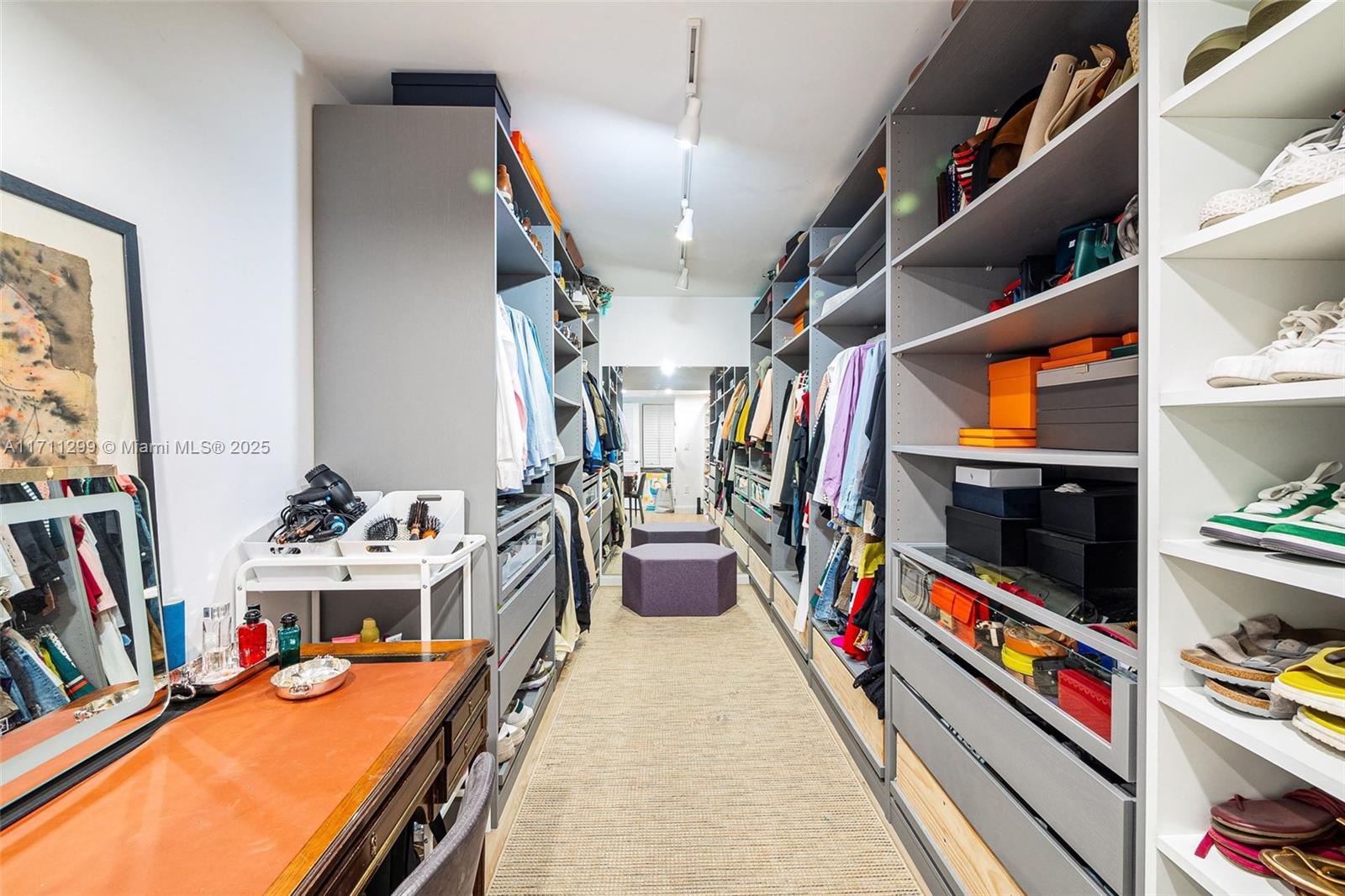 CORAL GABLES RIVIERA SEC - Residential