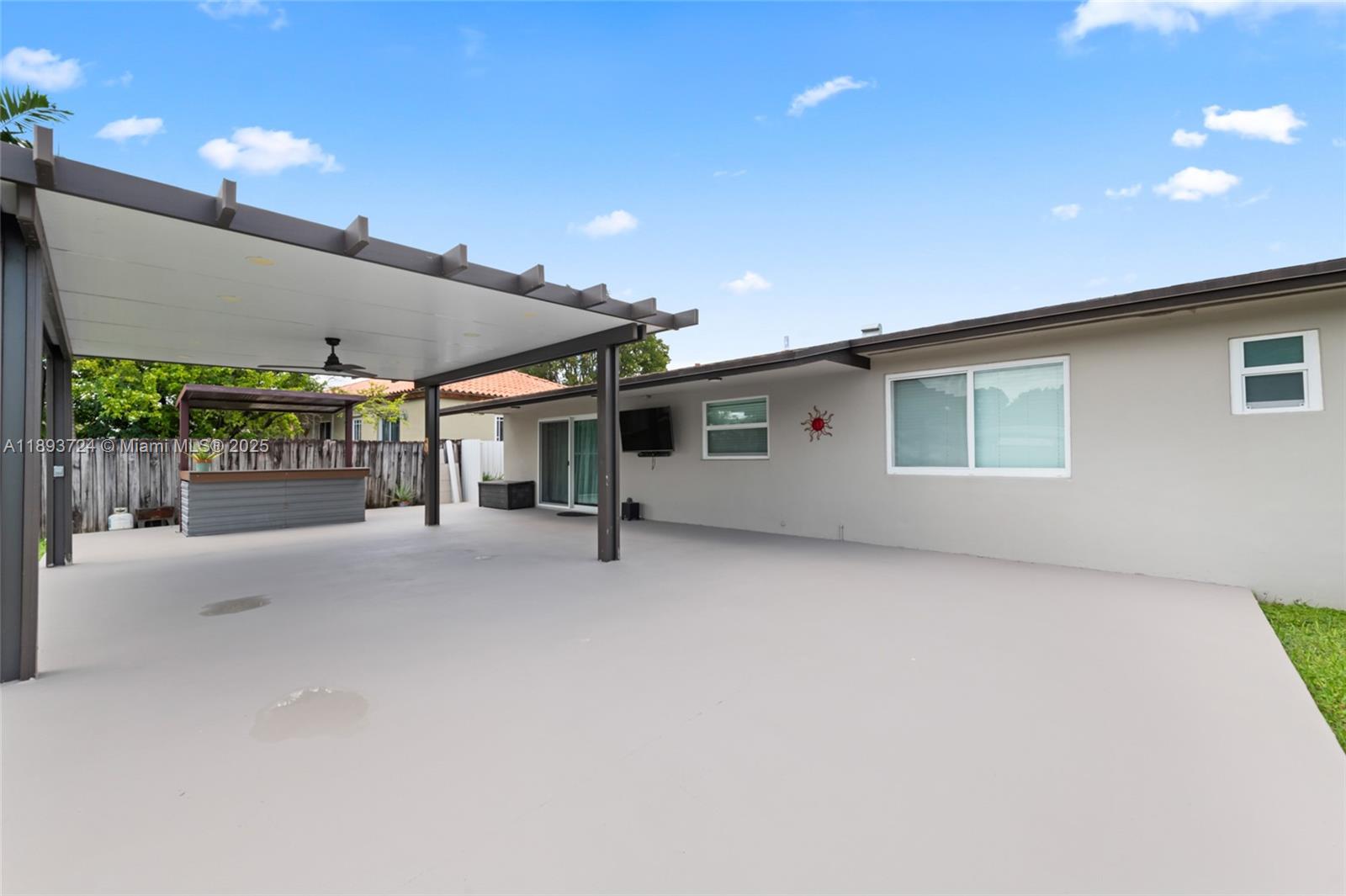 SAGA BAY SEC 1 PART 1 - Residential Lease