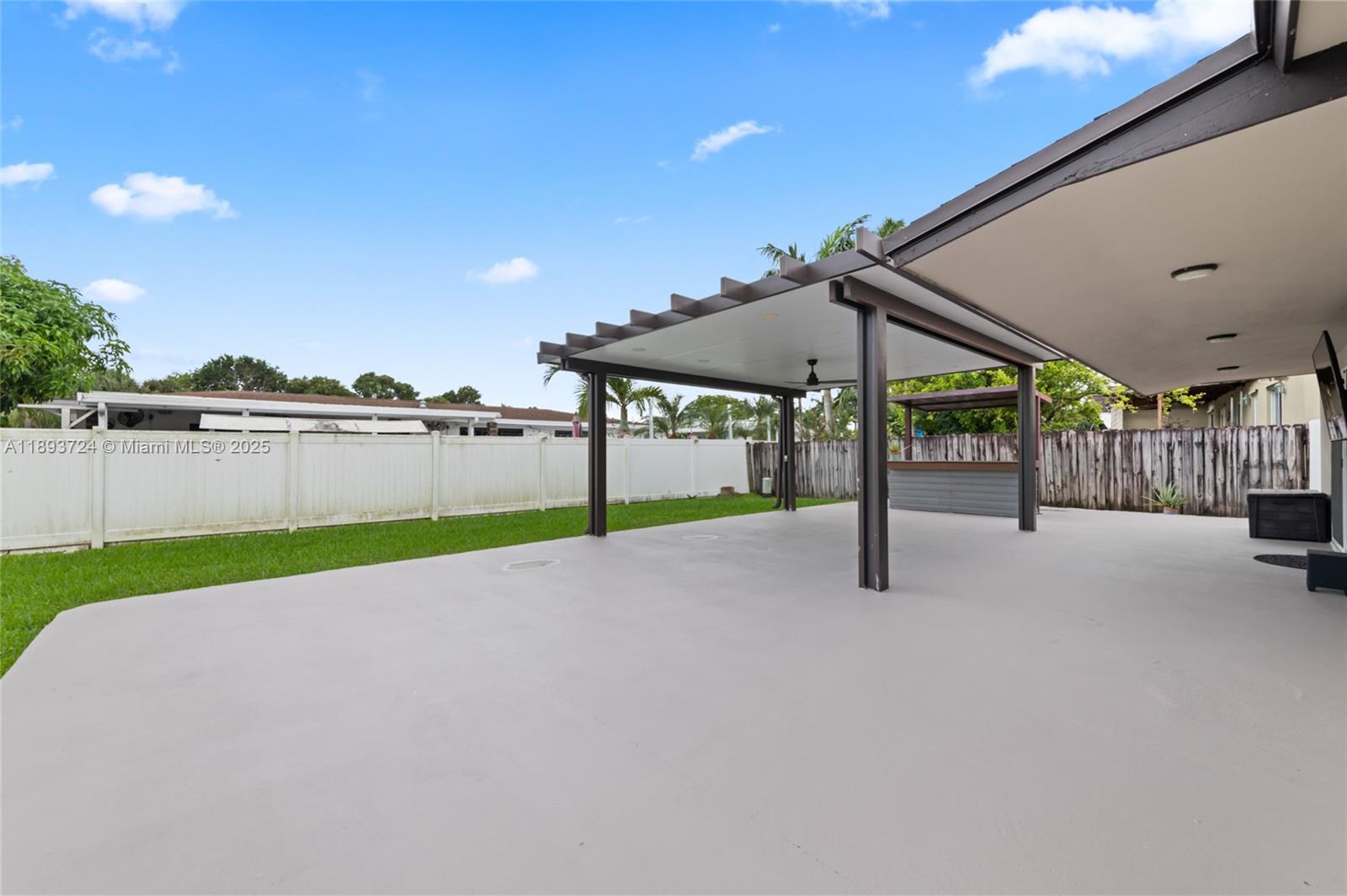 SAGA BAY SEC 1 PART 1 - Residential Lease