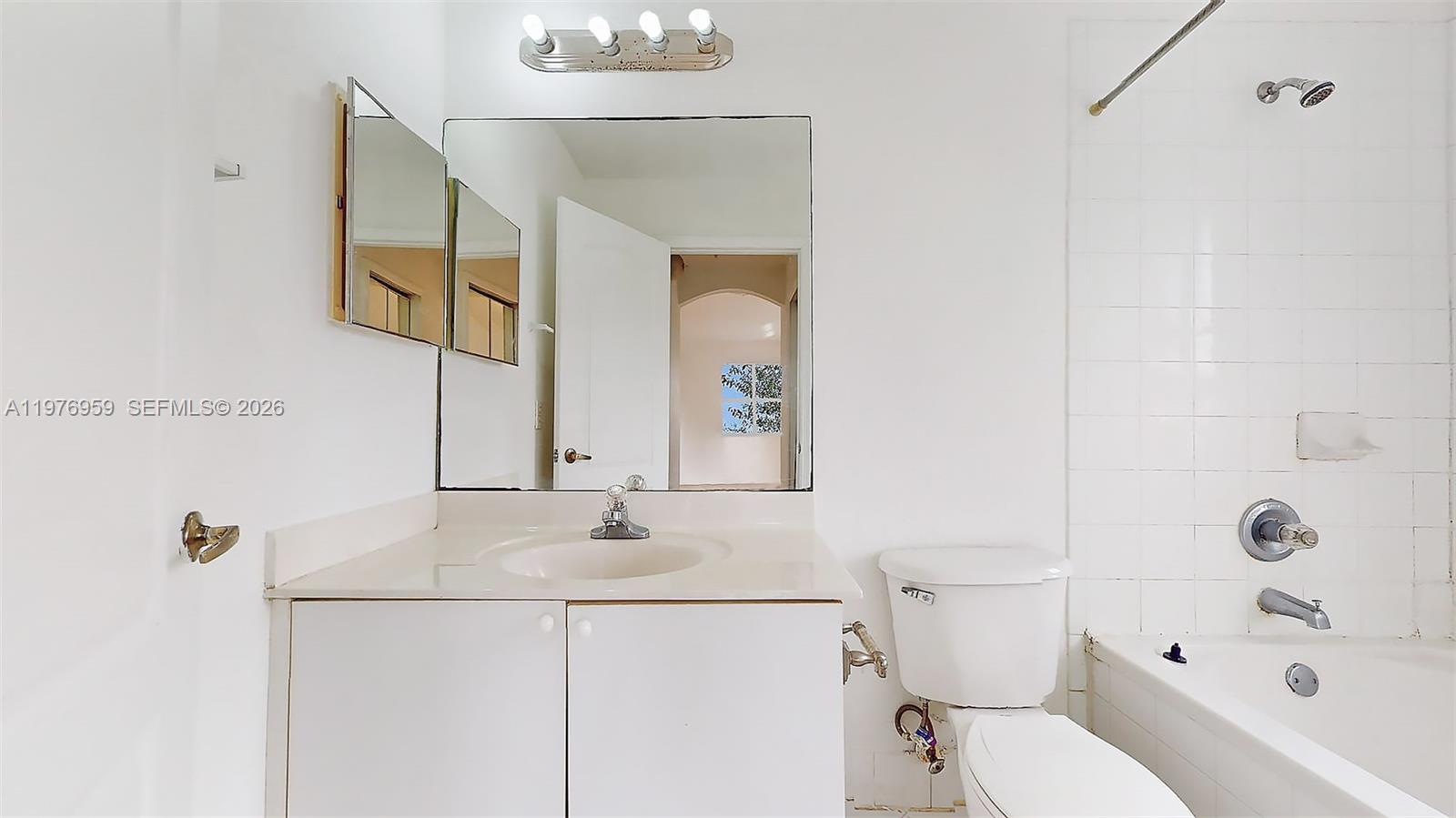 CENTURY PARK CONDO NO 2 - Residential Lease