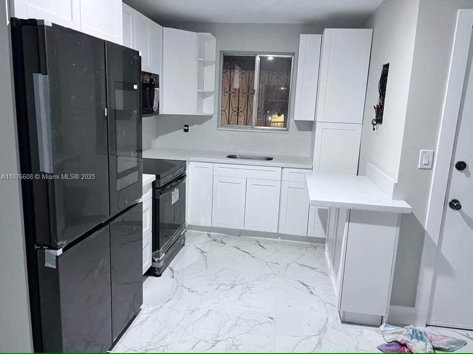 Investor Opportunity! Discover exceptional value with this well-located 2-bedroom, 1-bath condo in the heart of Miami. Perfect for investors seeking steady rental income or long-term appreciation, this unit offers easy access to major highways, Miami International Airport, and vibrant shopping and dining options. The property features a functional layout, low HOA fees, and high rental demand in the area. Whether you’re looking to expand your portfolio or secure your first investment, this is an unbeatable entry point into Miami’s thriving real estate market. Don’t miss out—schedule your showing today!