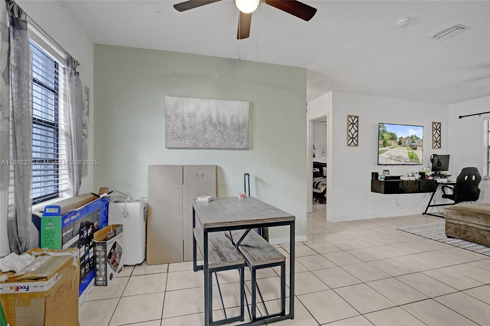 HOLLYWOOD BEACH HEIGHTS S - Residential Lease