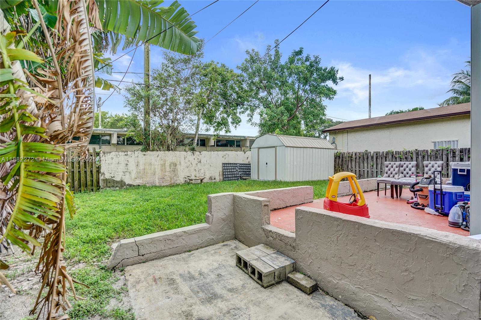 HOLLYWOOD BEACH HEIGHTS S - Residential Lease