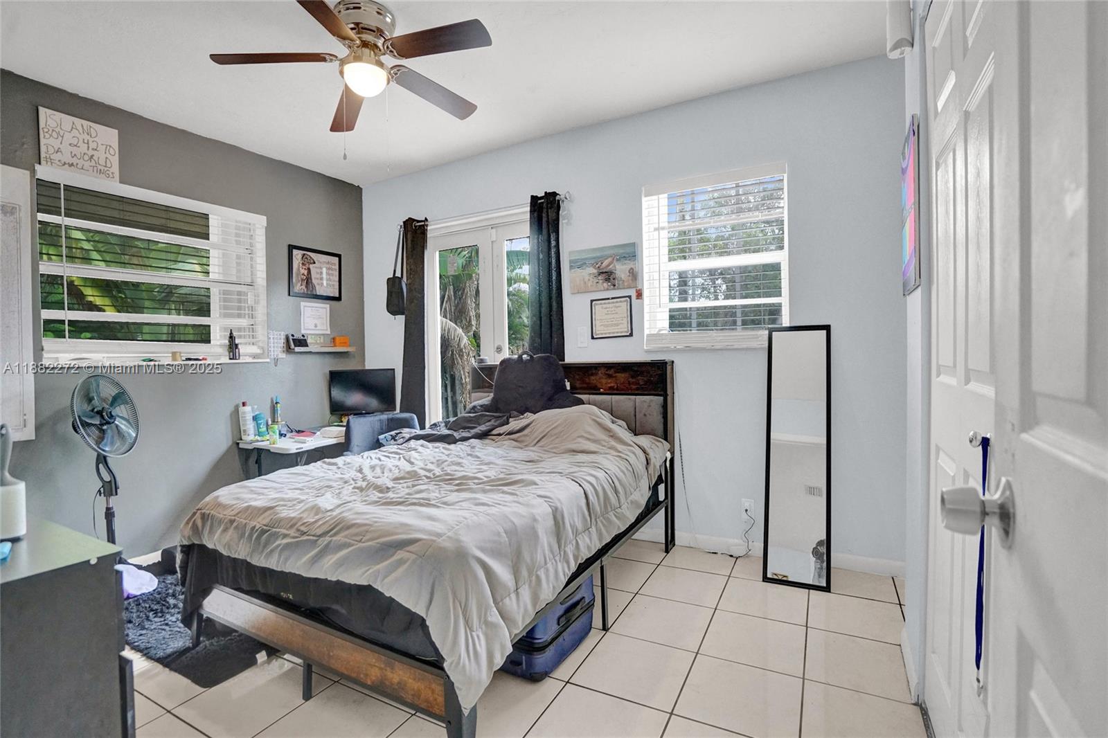 HOLLYWOOD BEACH HEIGHTS S - Residential Lease