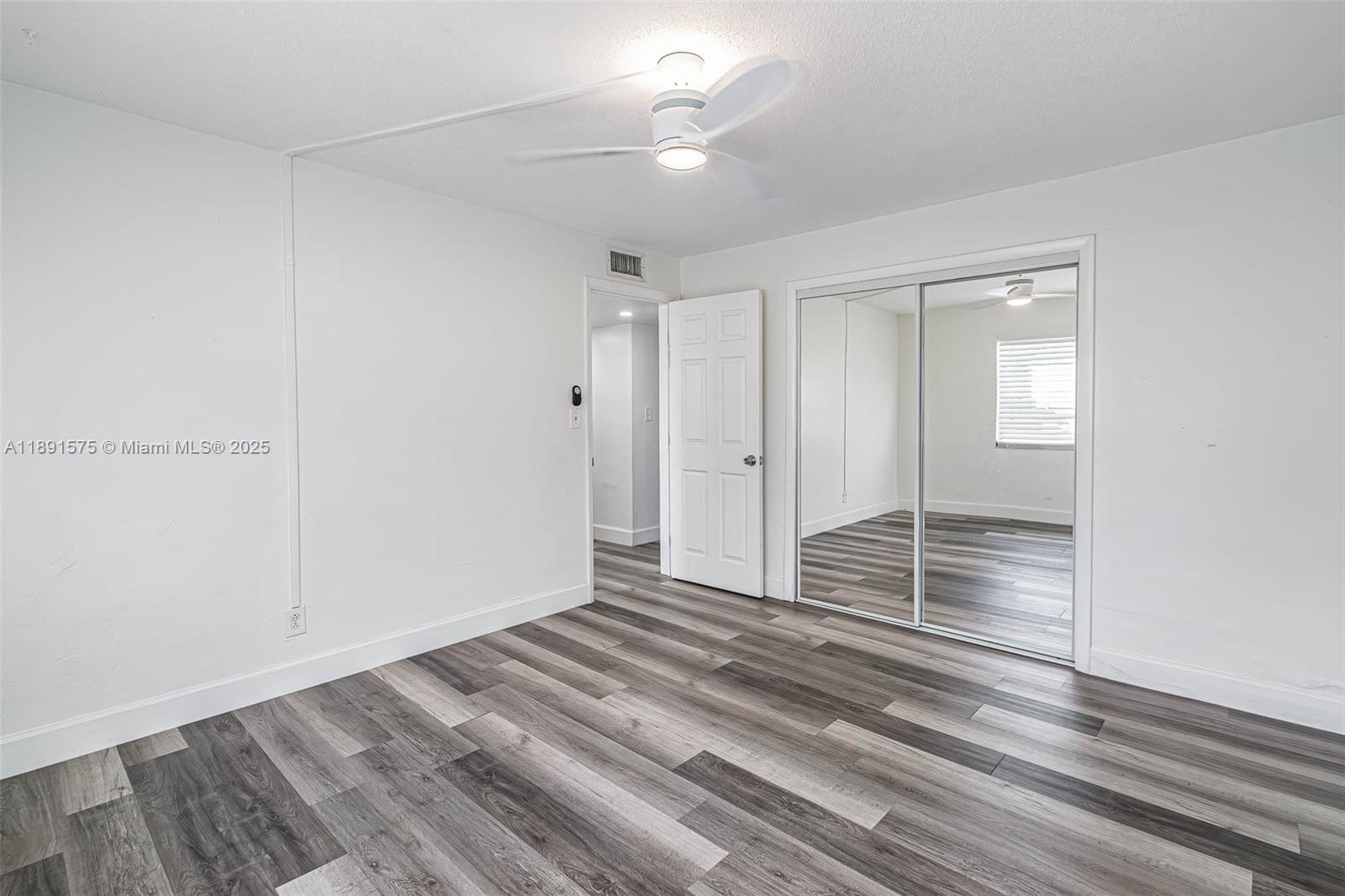 EVERGLADE LAND SALES CO - Residential Lease