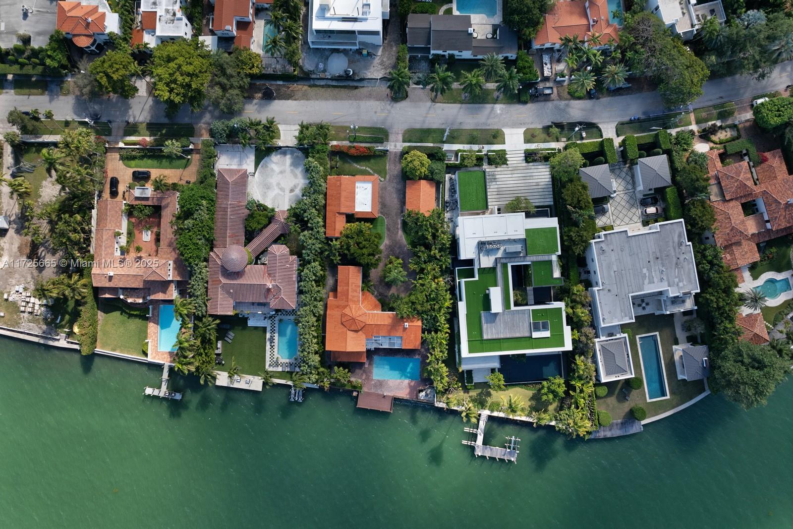 NAUTILUS SUB - Residential