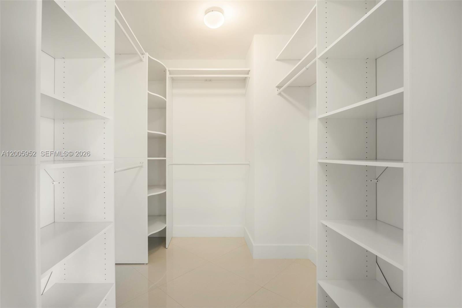 MARINA PALMS RESIDENCES N - Residential