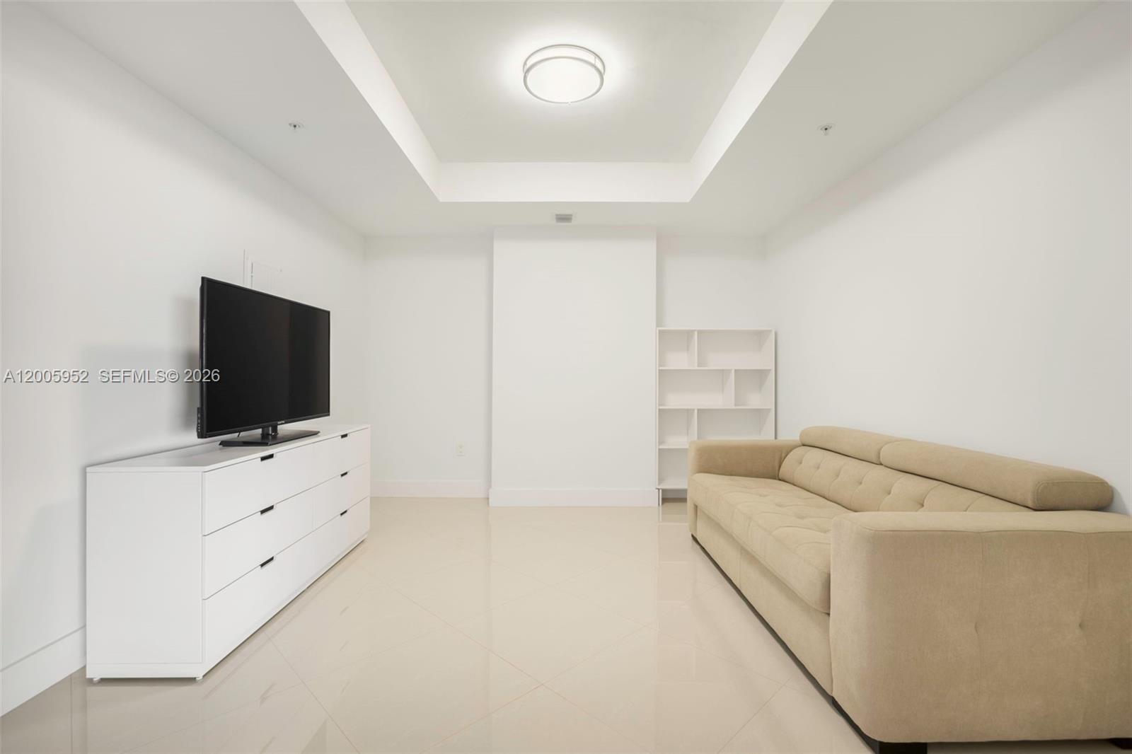 MARINA PALMS RESIDENCES N - Residential