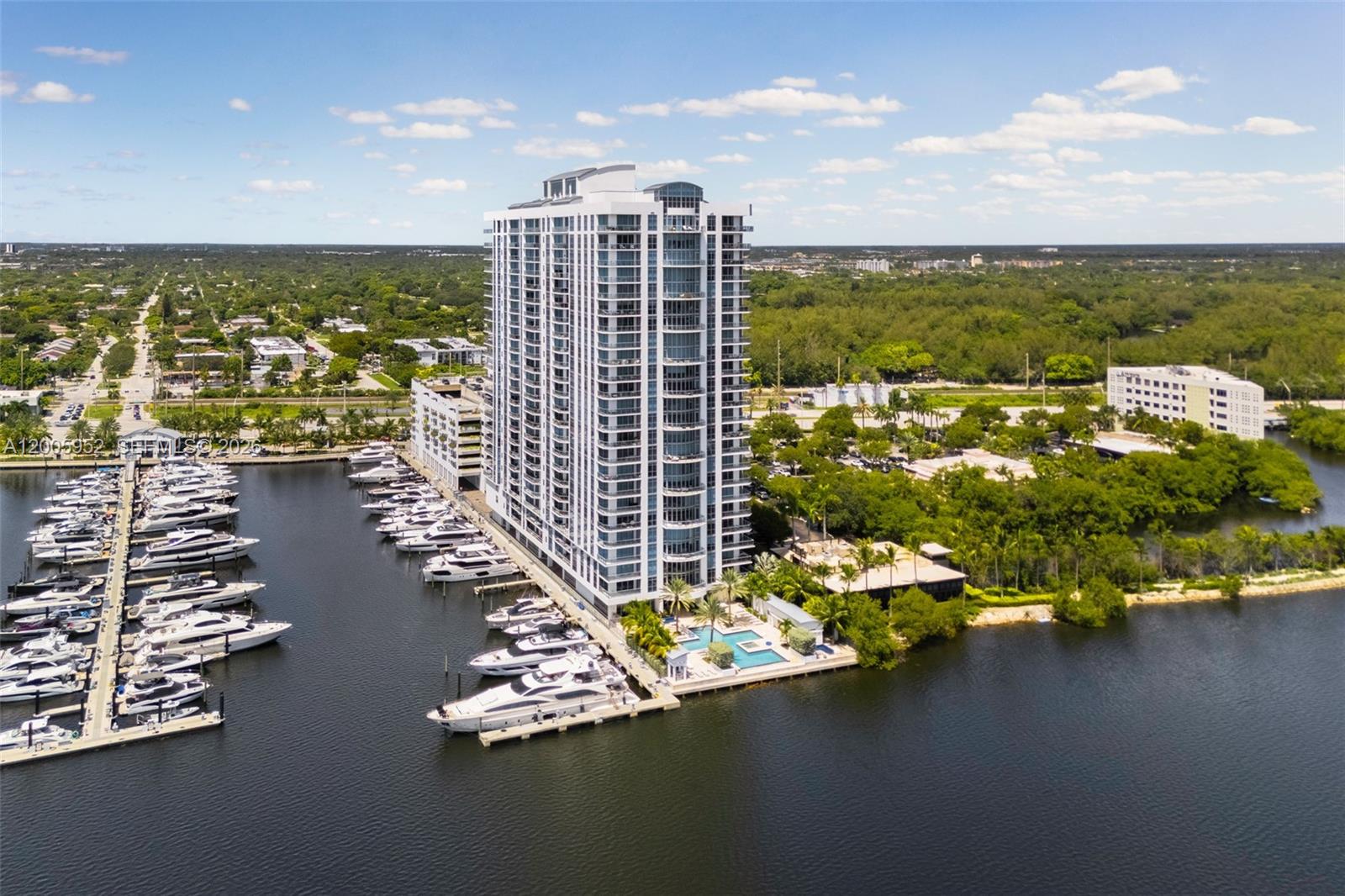 MARINA PALMS RESIDENCES N - Residential