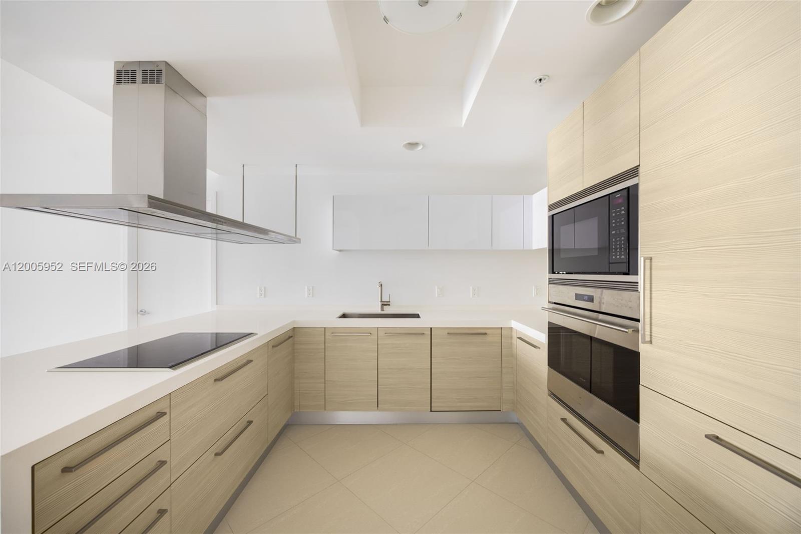 17301 Biscayne Blvd 1704