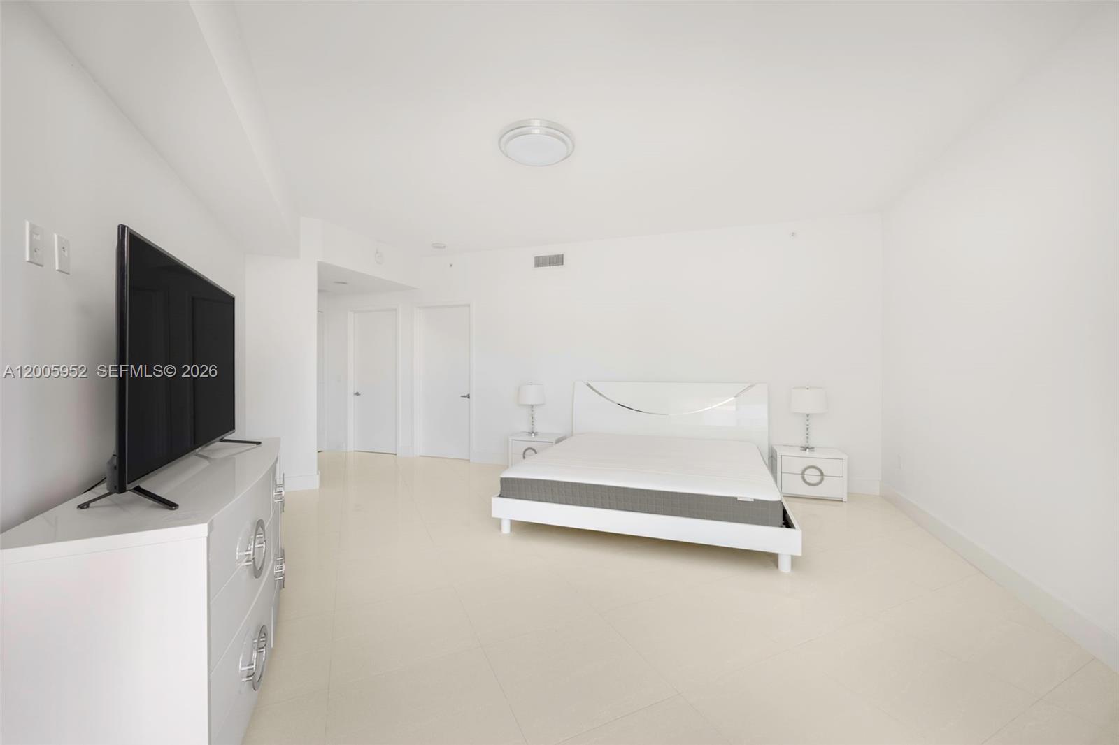 MARINA PALMS RESIDENCES N - Residential