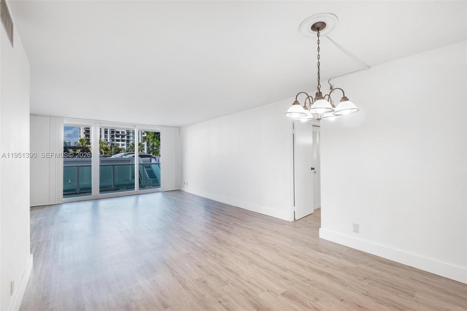 ARLEN HOUSE EAST CONDO - Residential