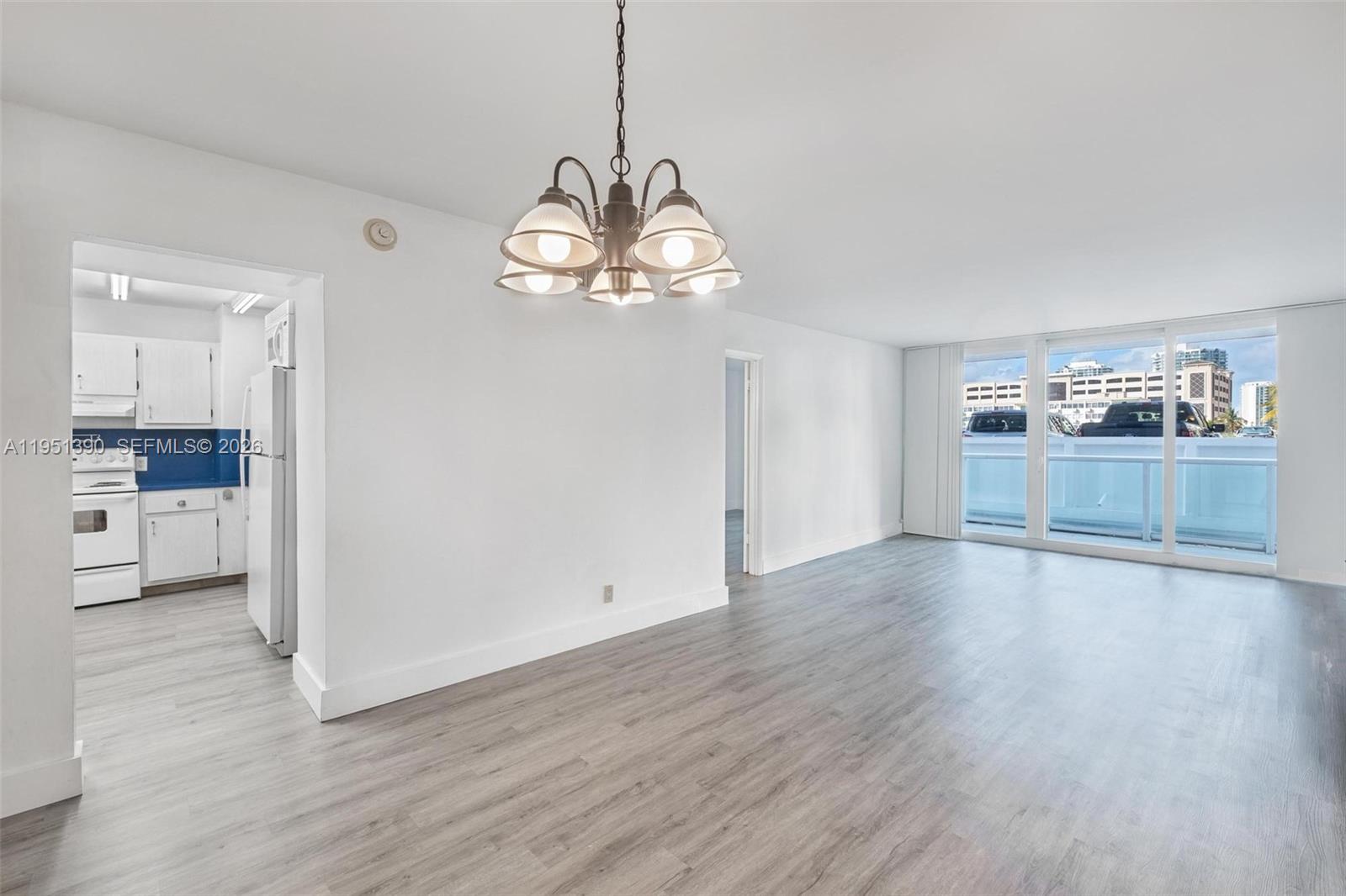 ARLEN HOUSE EAST CONDO - Residential