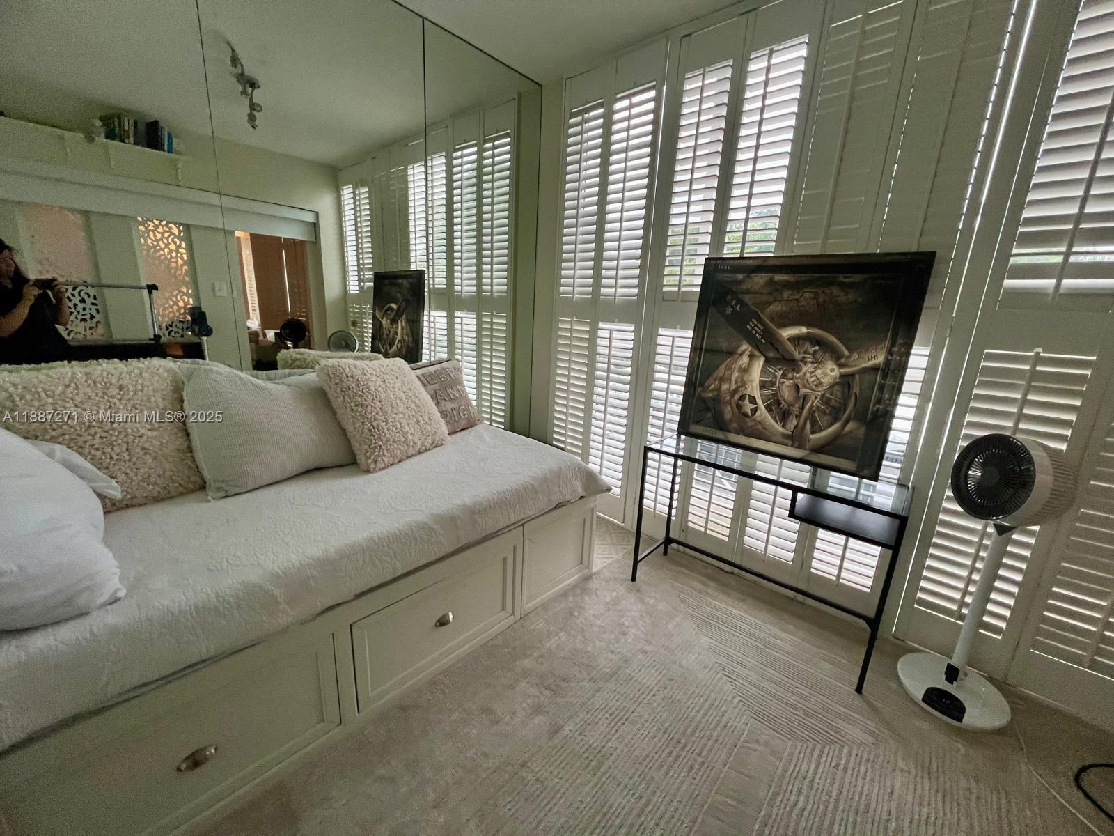 VISTA SHORES CO-OP - Residential Lease