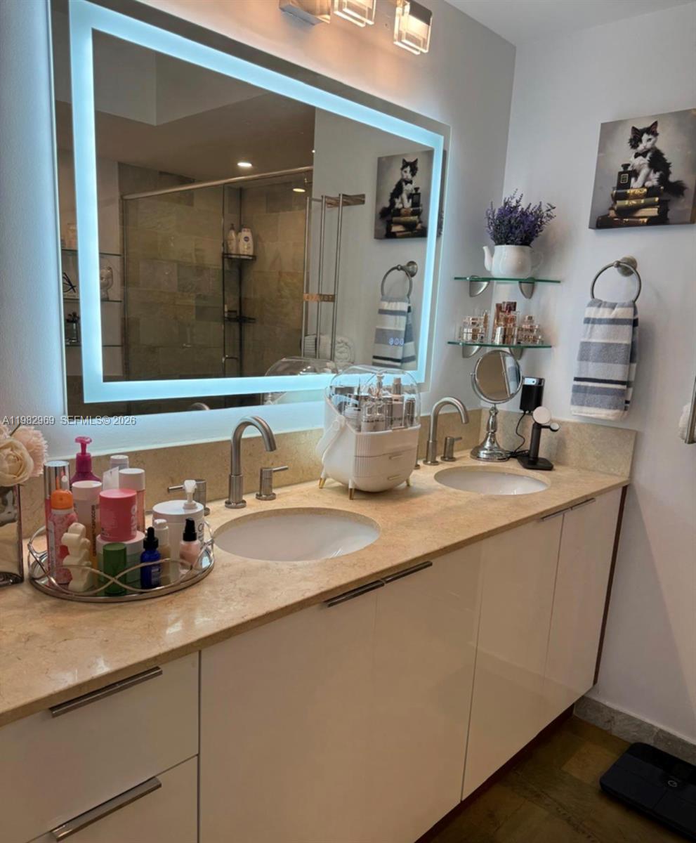 TAO SAWGRASS CONDOMINIUM - Residential Lease