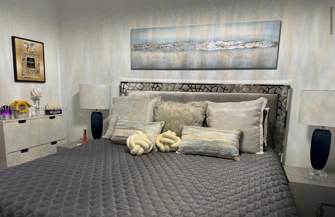 TAO SAWGRASS CONDOMINIUM - Residential Lease