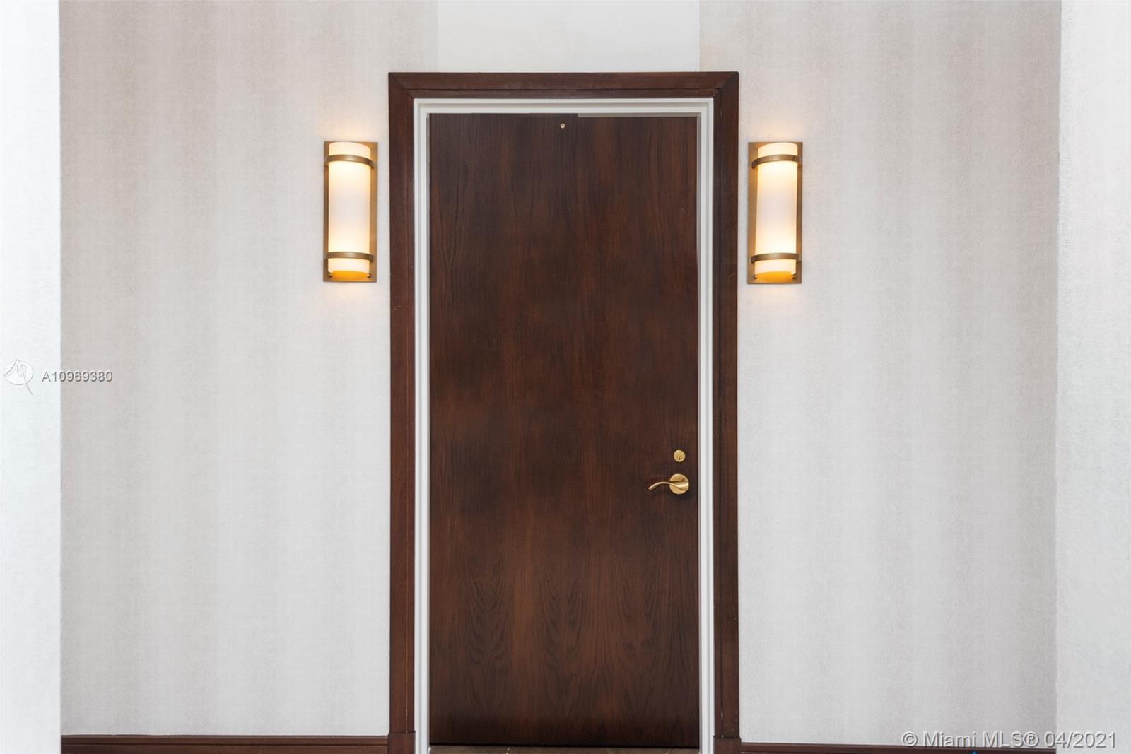 MEI CONDO - Residential