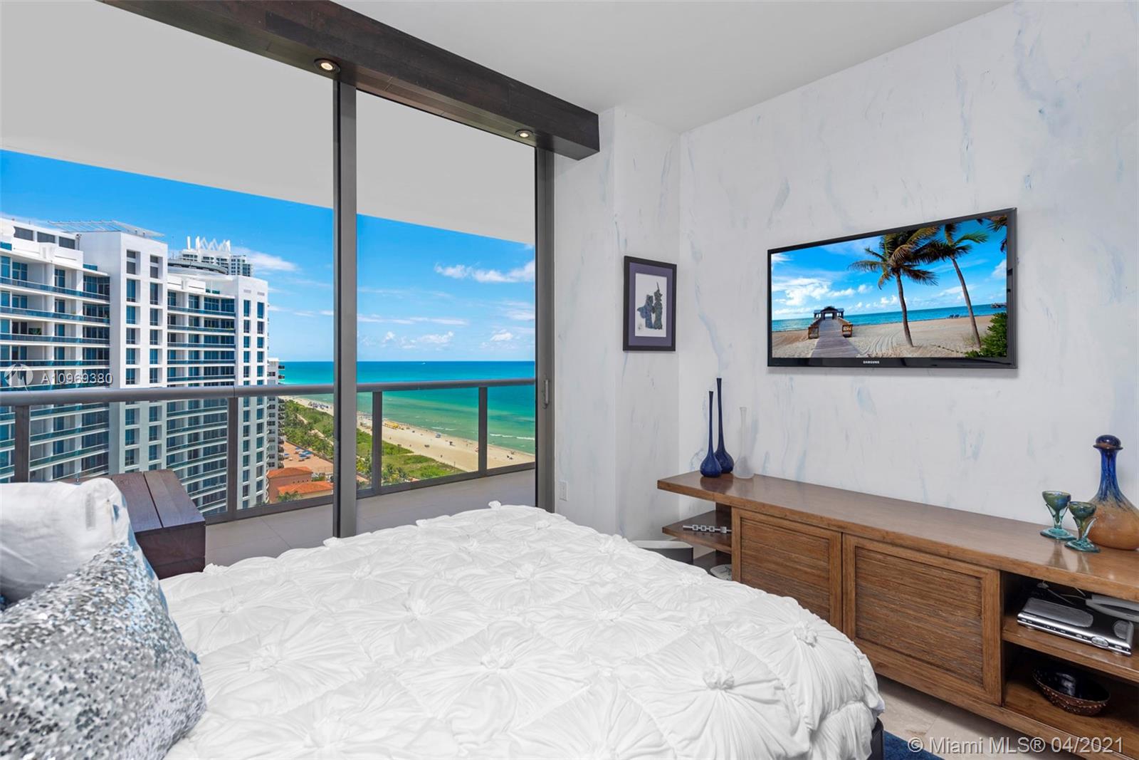 MEI CONDO - Residential