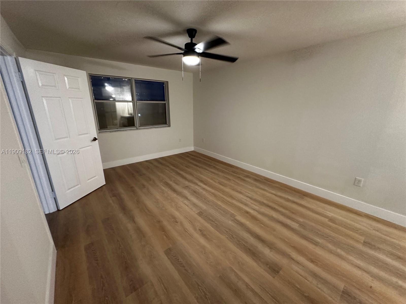 SUNRISE LAKES 193 CONDO - Residential