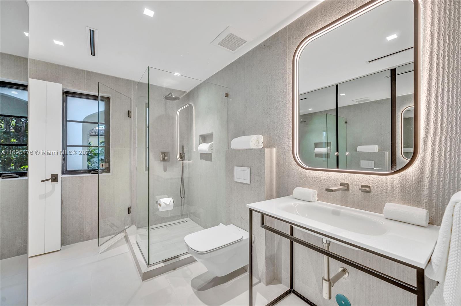 BEACH VIEW ADDN - Residential
