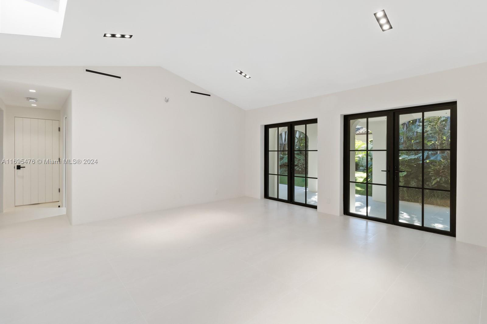 BEACH VIEW ADDN - Residential