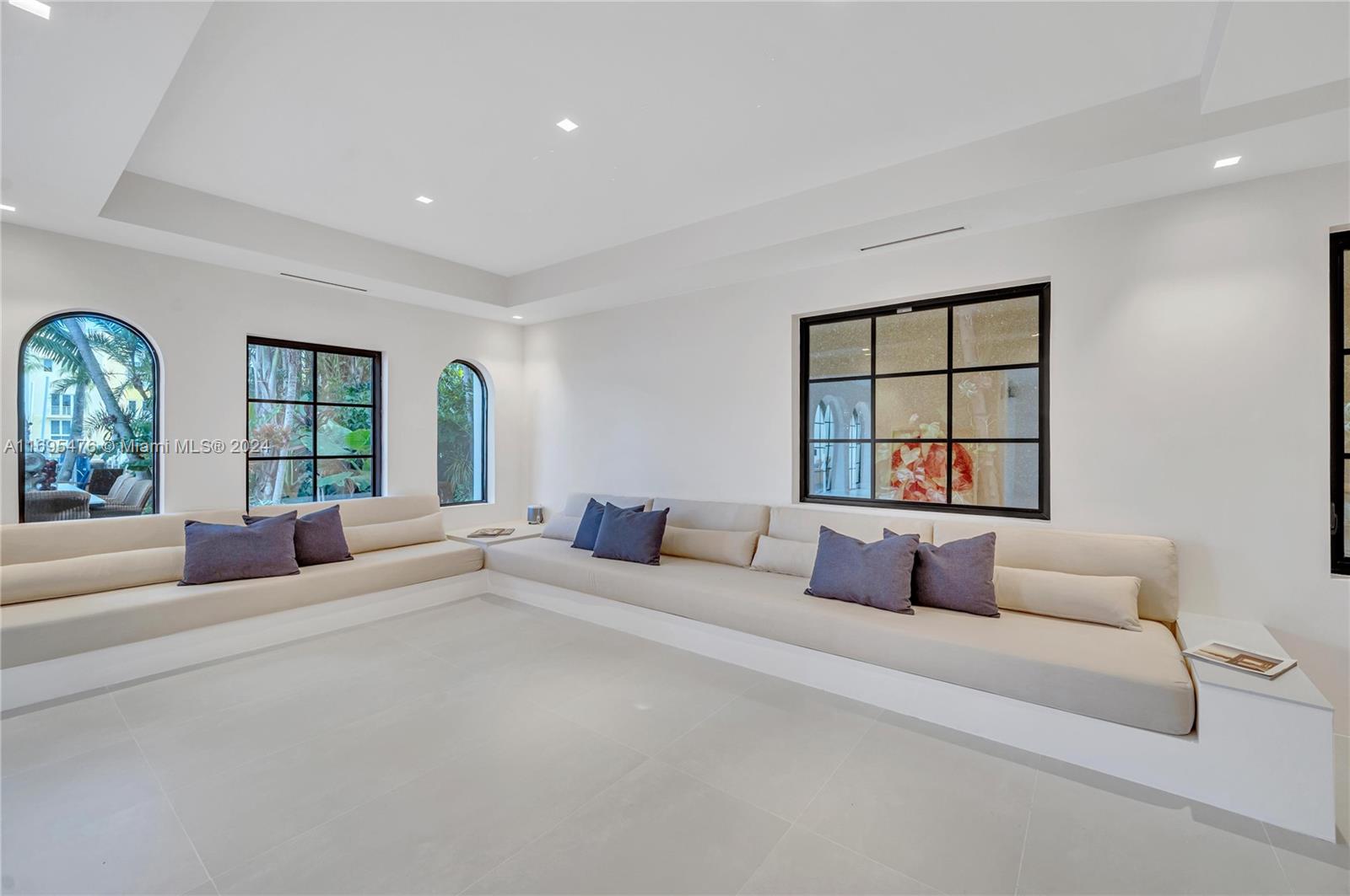 BEACH VIEW ADDN - Residential