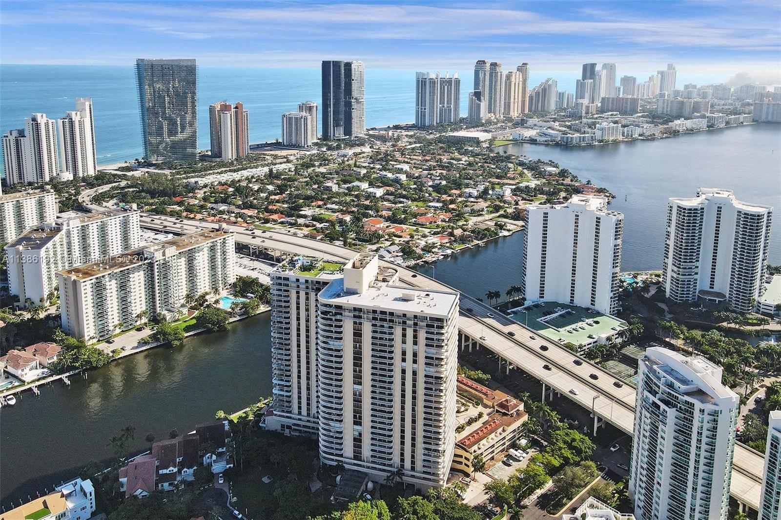 TURNBERRY TOWERS CONDO - Residential