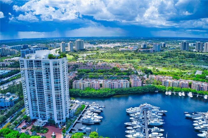 TURNBERRY TOWERS CONDO - Residential