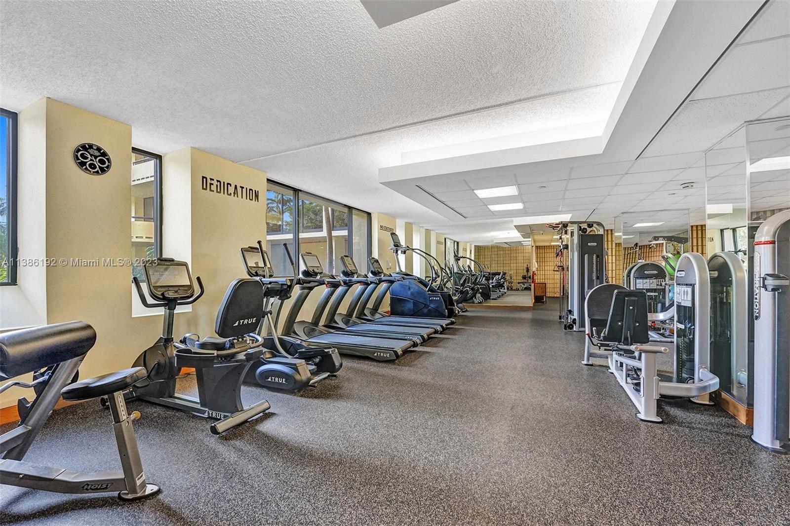 TURNBERRY TOWERS CONDO - Residential