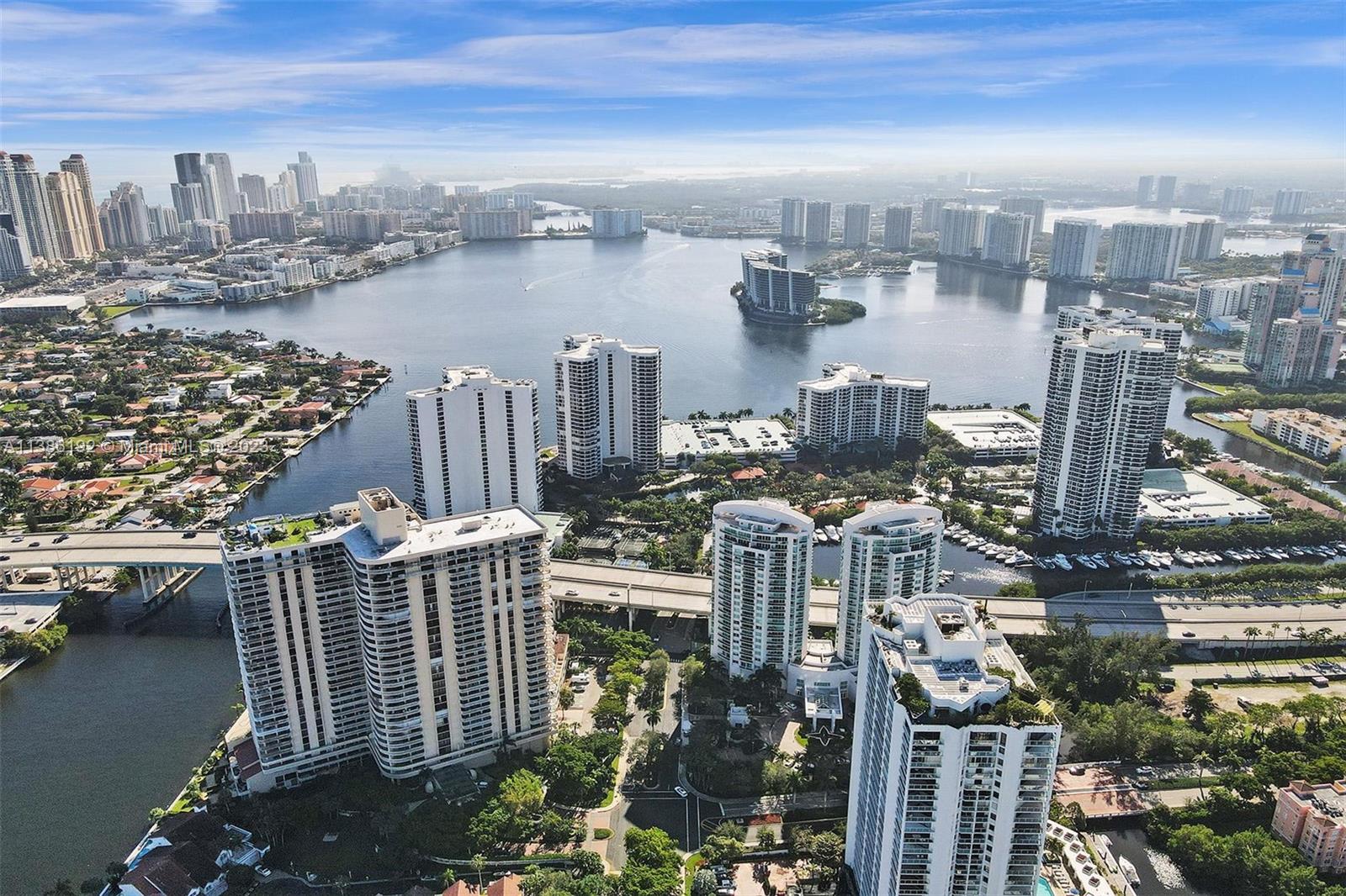 TURNBERRY TOWERS CONDO - Residential