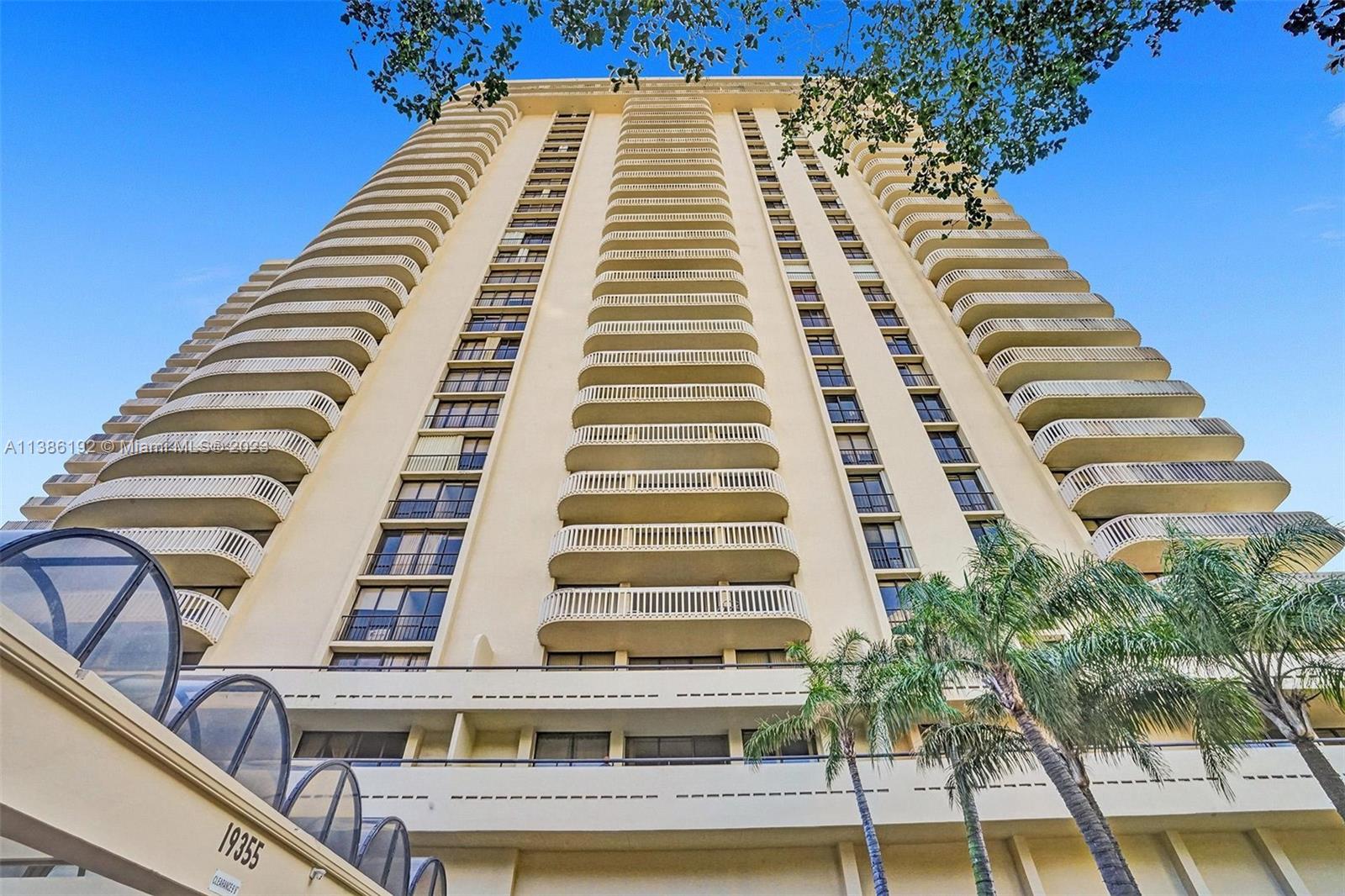 TURNBERRY TOWERS CONDO - Residential