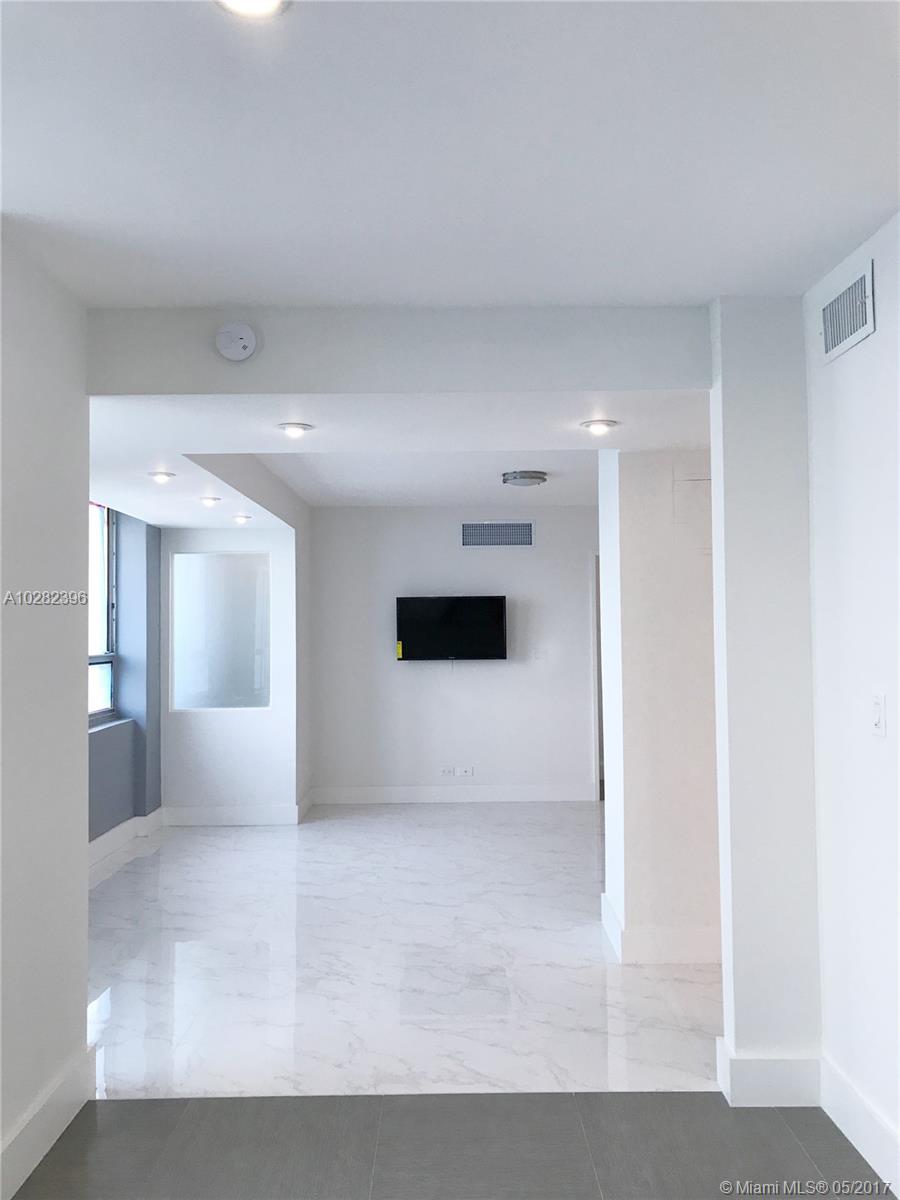 FLAMINGO SOUTH BEACH I CO - Residential Lease