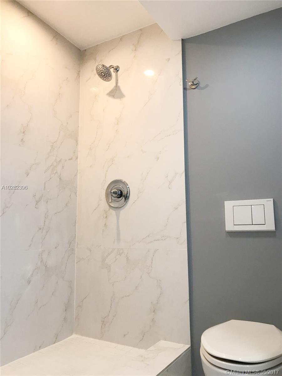 FLAMINGO SOUTH BEACH I CO - Residential Lease