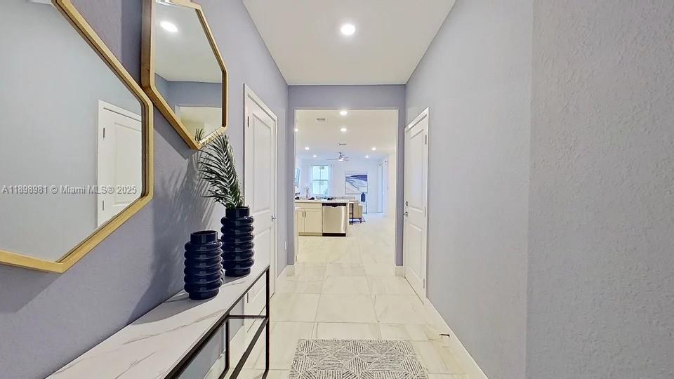 MERRICK SQUARE - Residential Lease