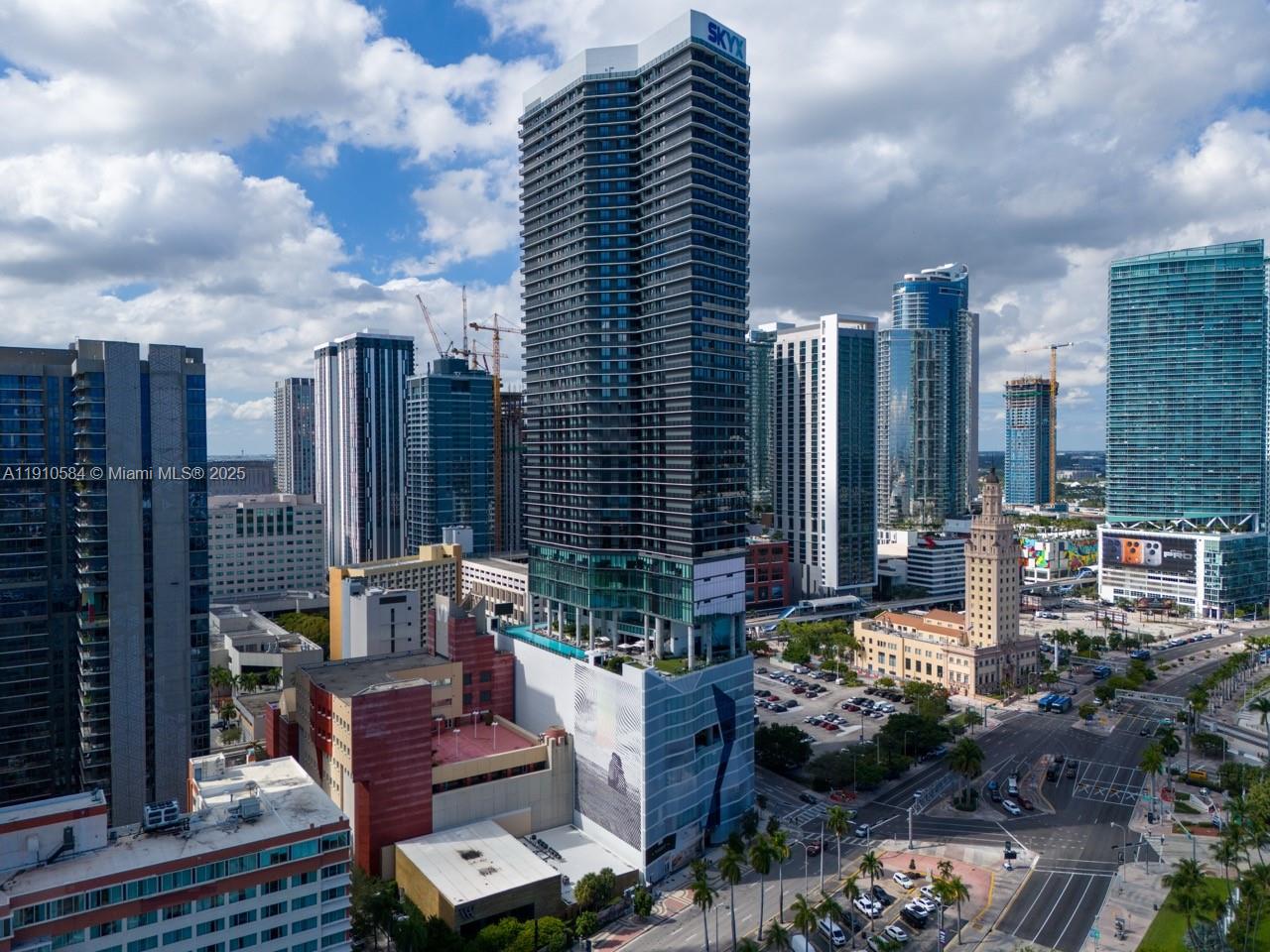 The Elser Residence - Residential