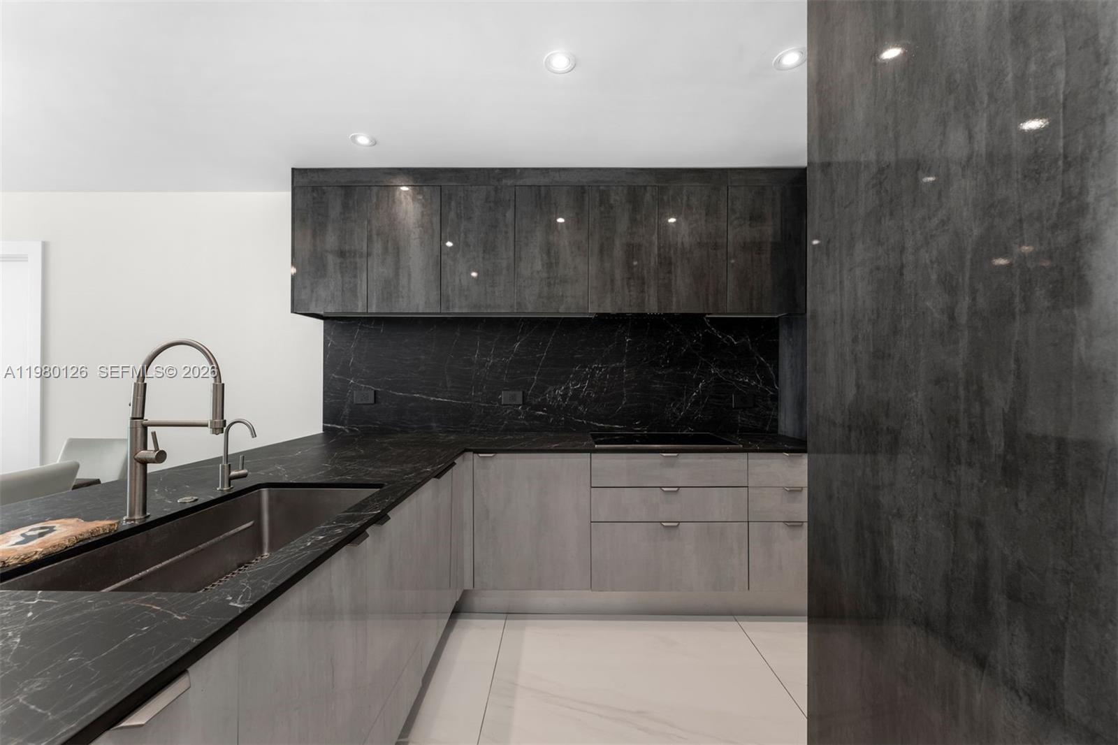 900 BISCAYNE BAY CONDO - Residential