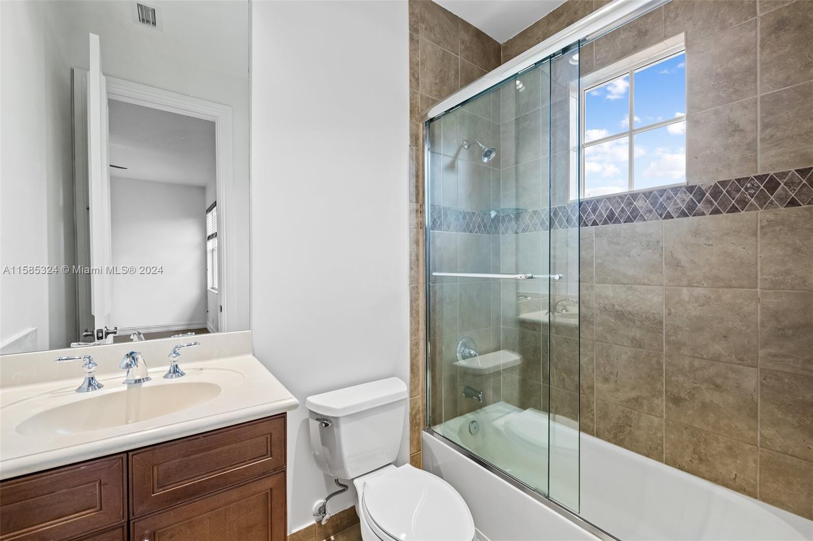 KAPOK GROVE ESTATES - Residential