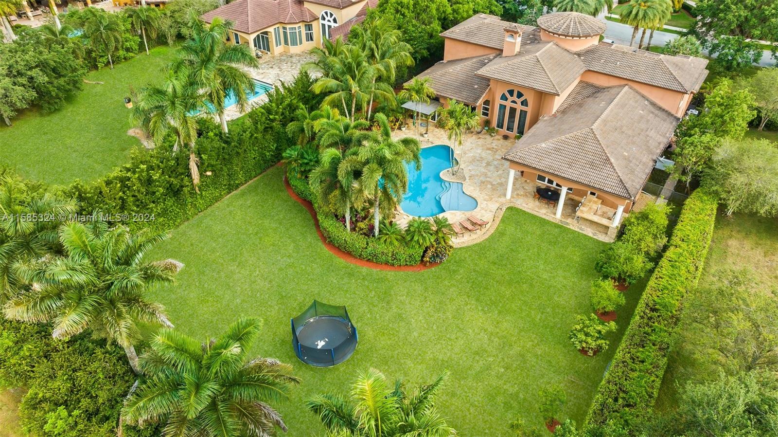 KAPOK GROVE ESTATES - Residential