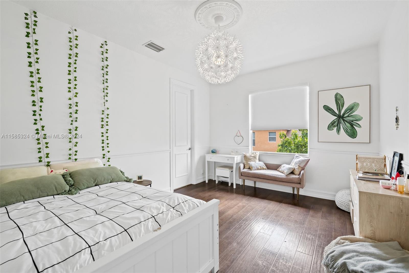 KAPOK GROVE ESTATES - Residential