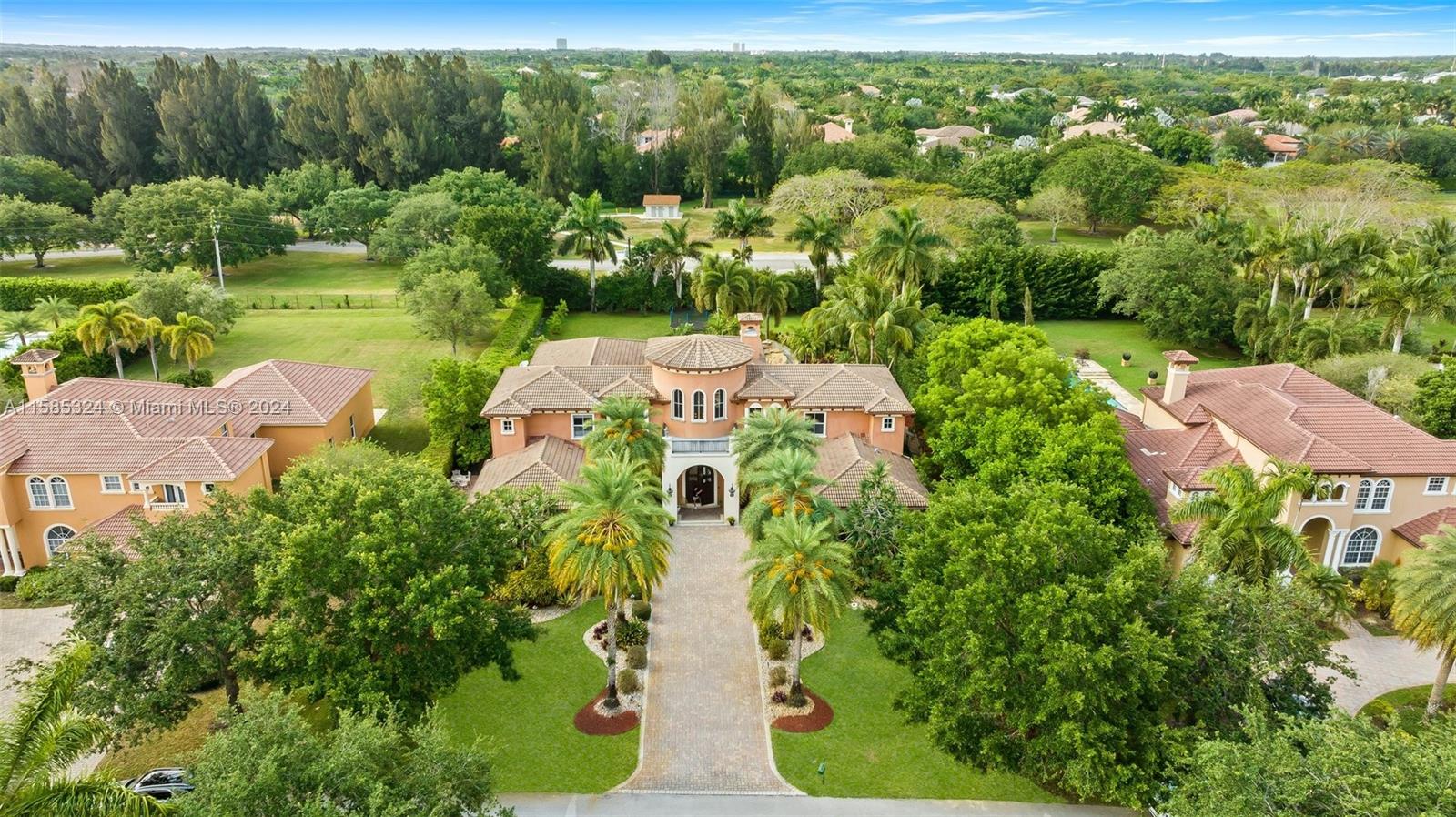 KAPOK GROVE ESTATES - Residential