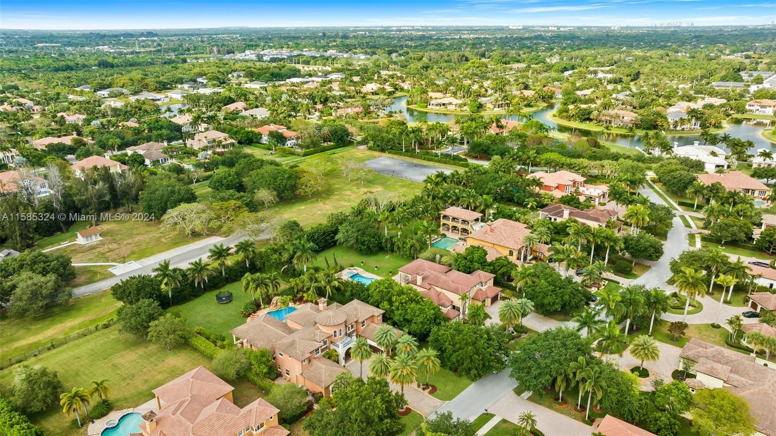 KAPOK GROVE ESTATES - Residential