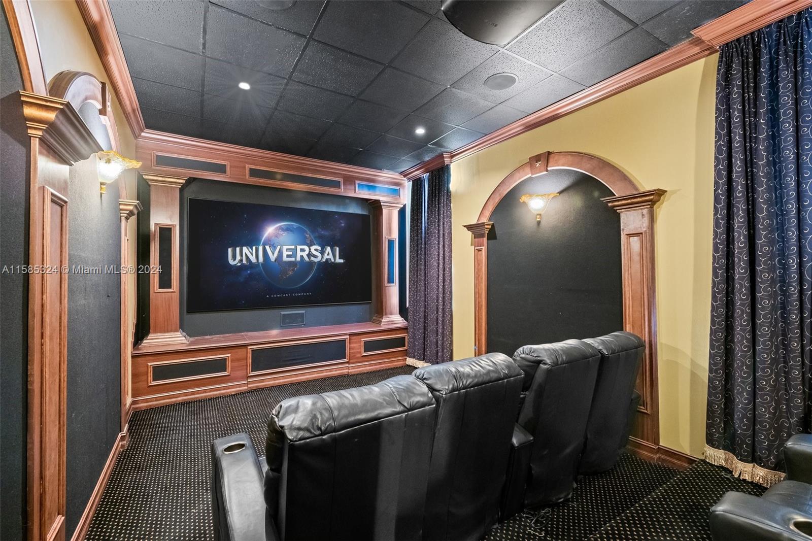 KAPOK GROVE ESTATES - Residential