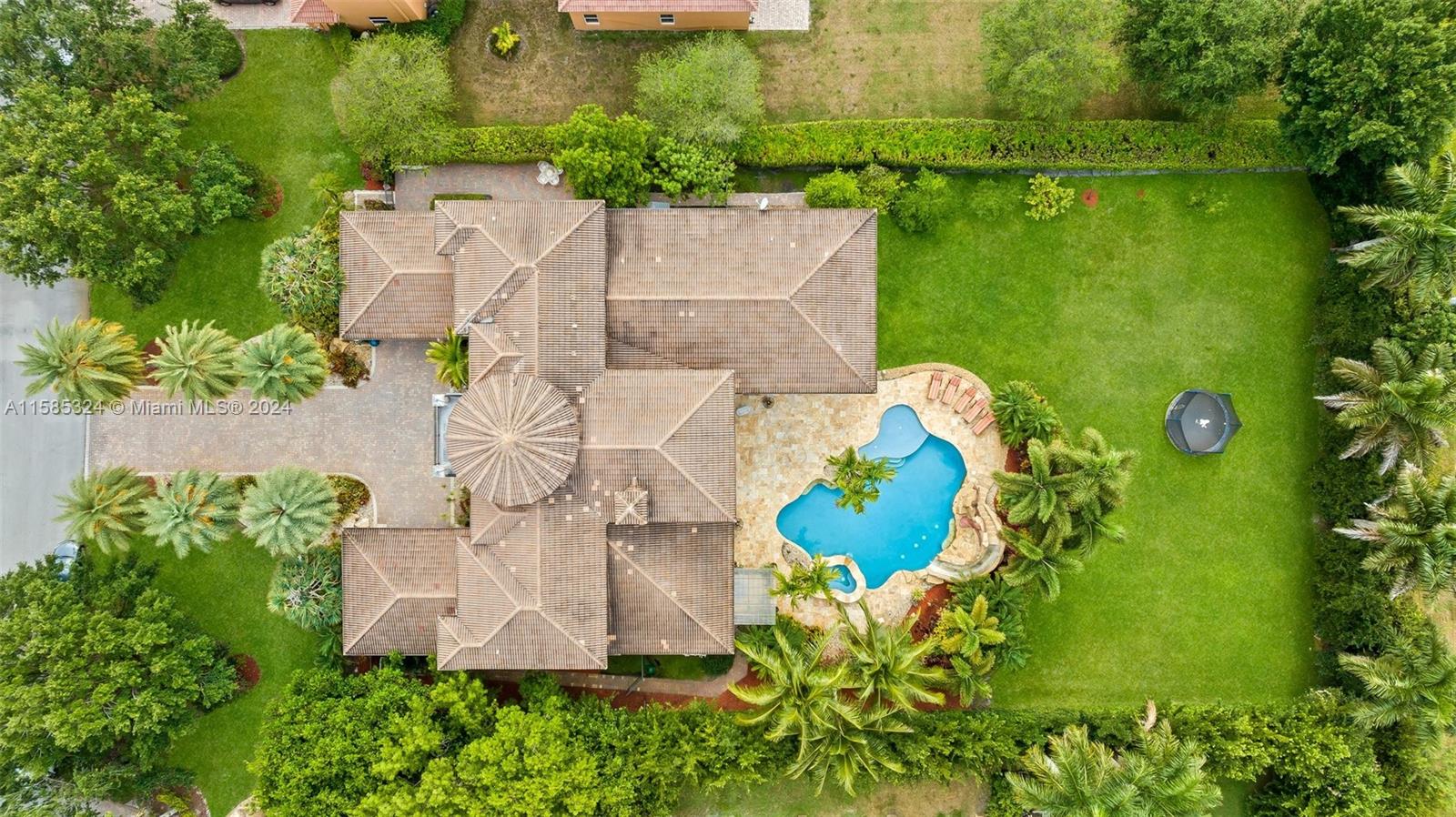 KAPOK GROVE ESTATES - Residential